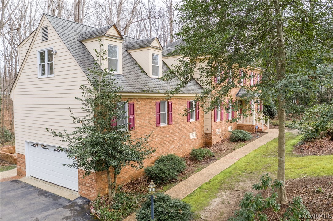 8930 Cardiff Road Chesterfield, VA 23236 - Photo 3 of 50