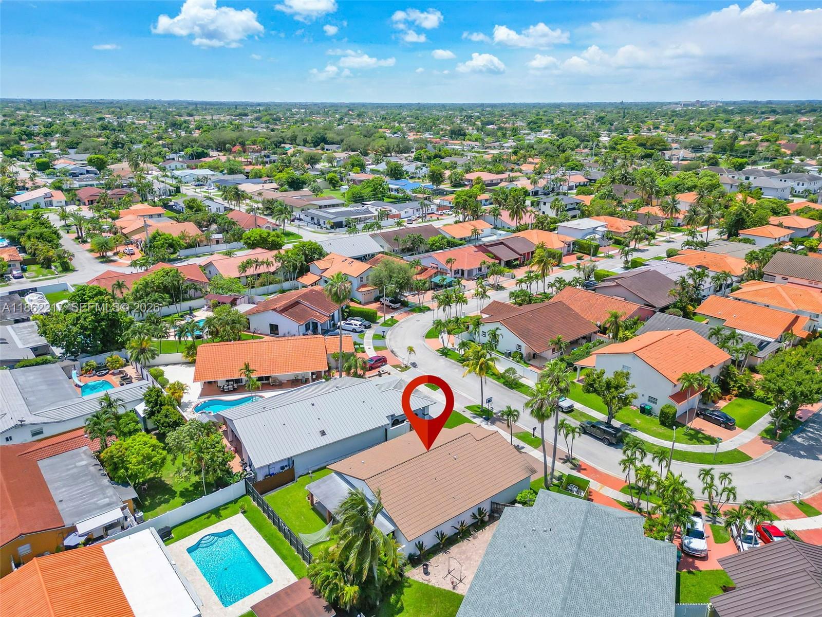 2671 Southwest 99th Court Miami, FL 33165 - Photo 14 of 42