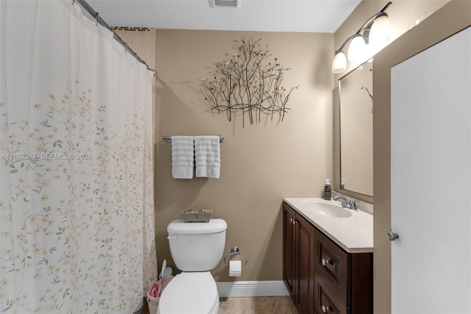 2671 Southwest 99th Court Miami, FL 33165 - Photo 32 of 42