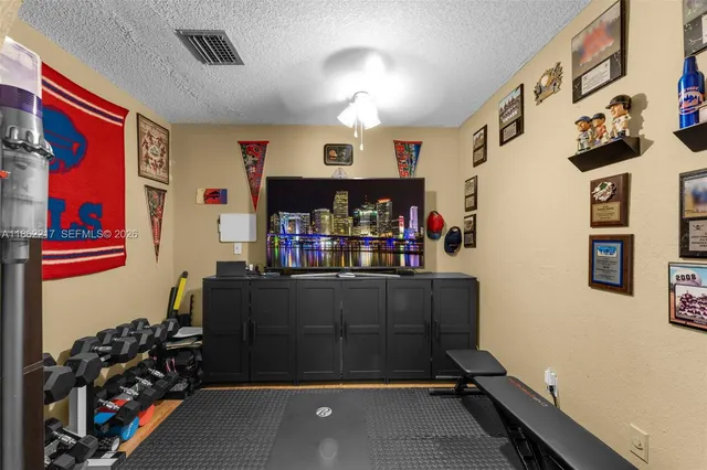 $749,900 | 2671 Southwest 99th Court, Miami, FL 33165