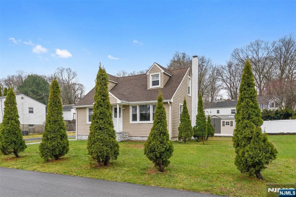 34 Lakeview Avenue Butler, NJ 07405 - Photo 29 of 30 a front view of a house with a yard