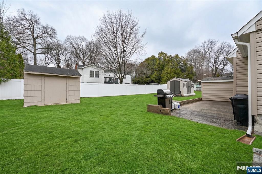 34 Lakeview Avenue Butler, NJ 07405 - Photo 30 of 30
