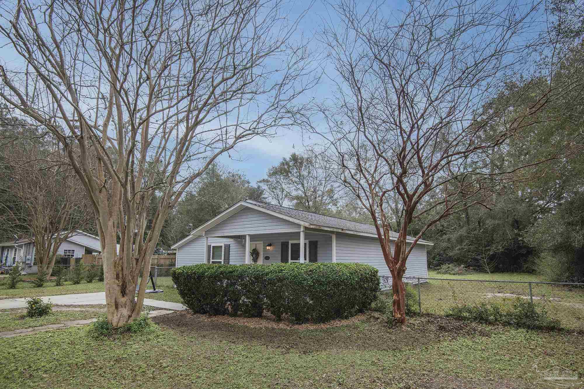 6481 Robie Road Milton, FL 32570 - Photo 3 of 27 Gallery Image 3