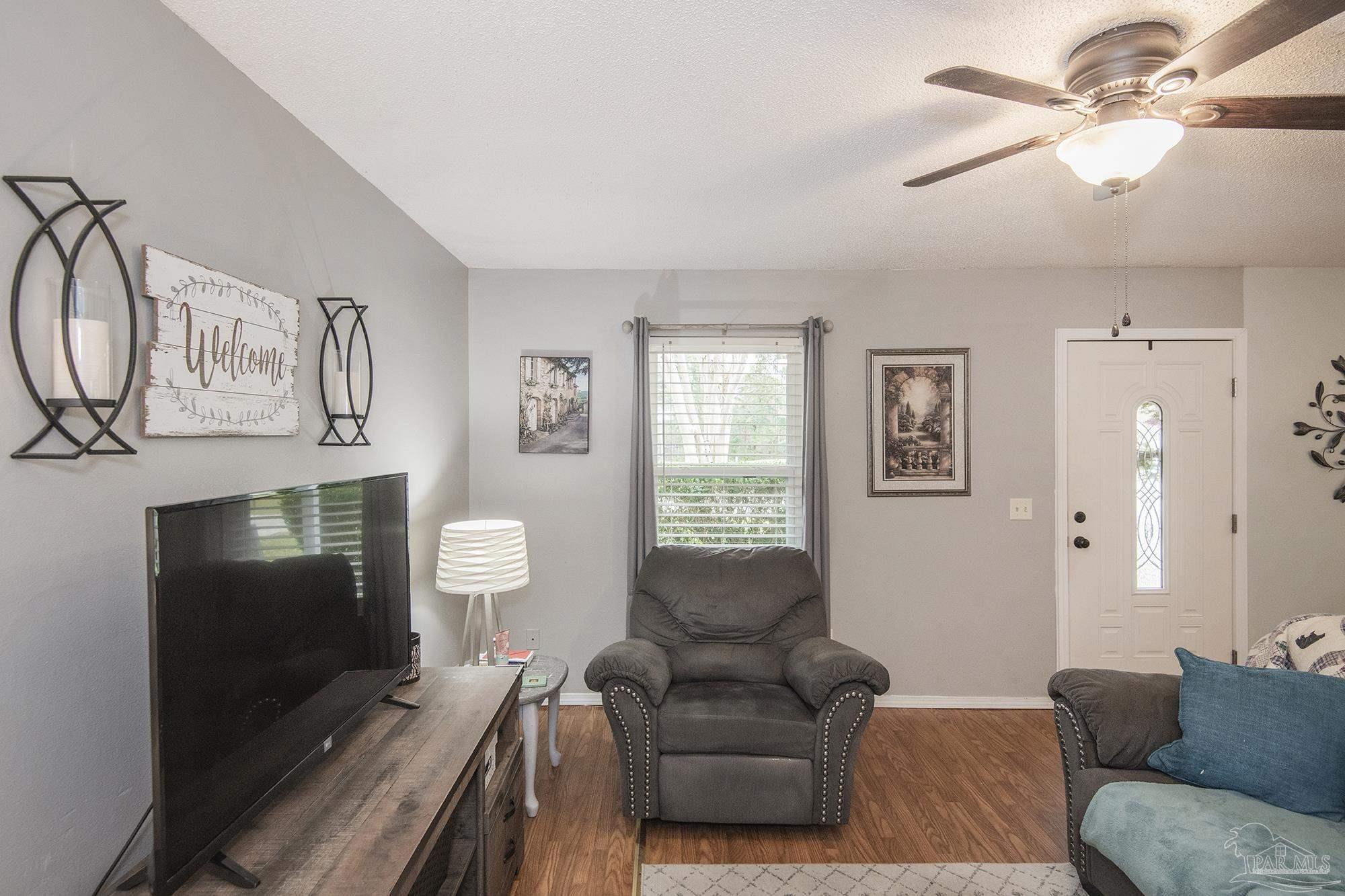 6481 Robie Road Milton, FL 32570 - Photo 7 of 27 Gallery Image 7