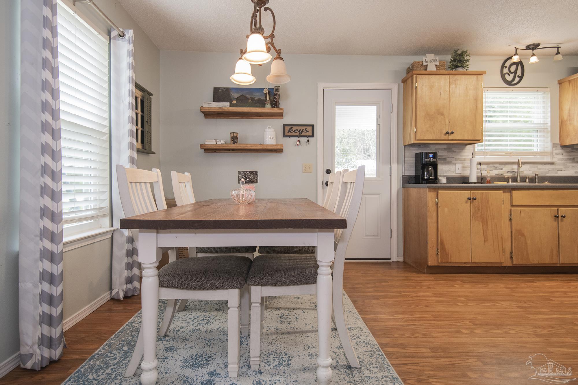 6481 Robie Road Milton, FL 32570 - Photo 10 of 27 Gallery Image 10