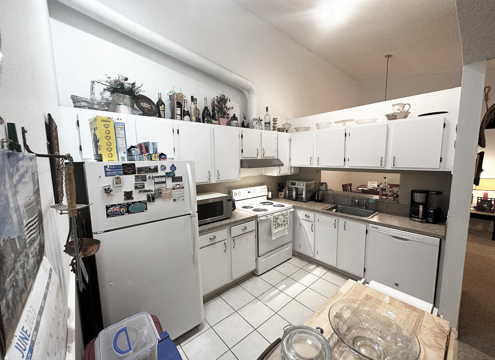 6543 Chasewood Drive, Unit E Jupiter, FL 33458 - Photo 5 of 15 Kitchen to Dining
