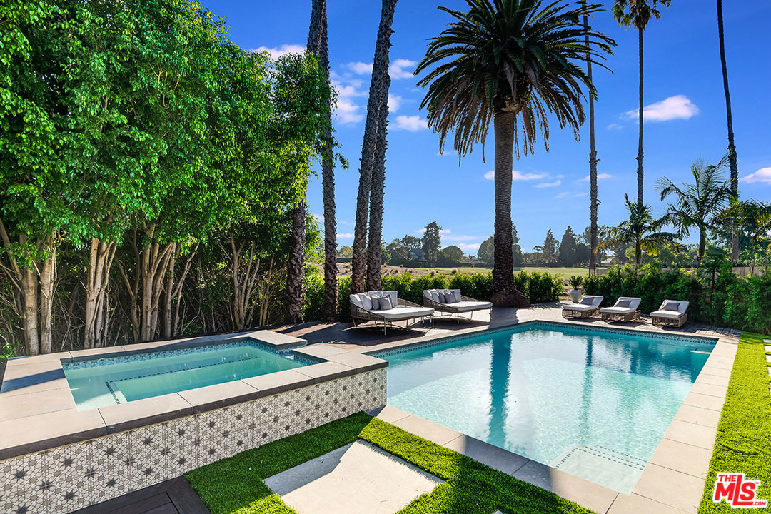 501 Wilcox Avenue Los Angeles, CA 90004 - Photo 15 of 25