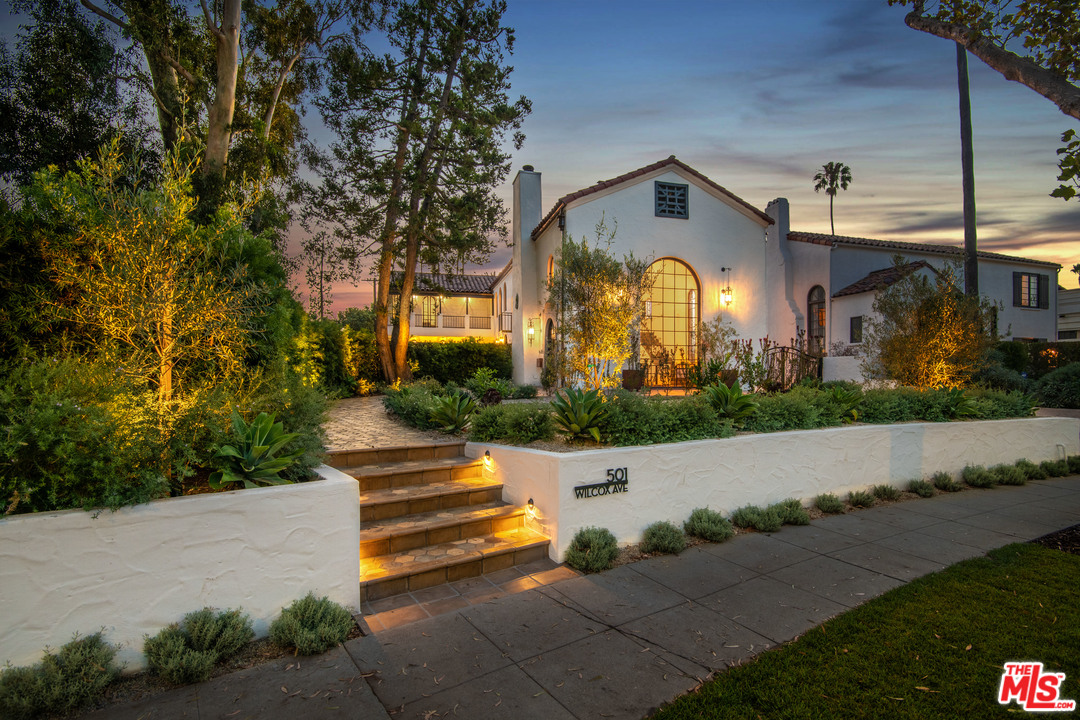 501 Wilcox Avenue Los Angeles, CA 90004 - Photo 24 of 25