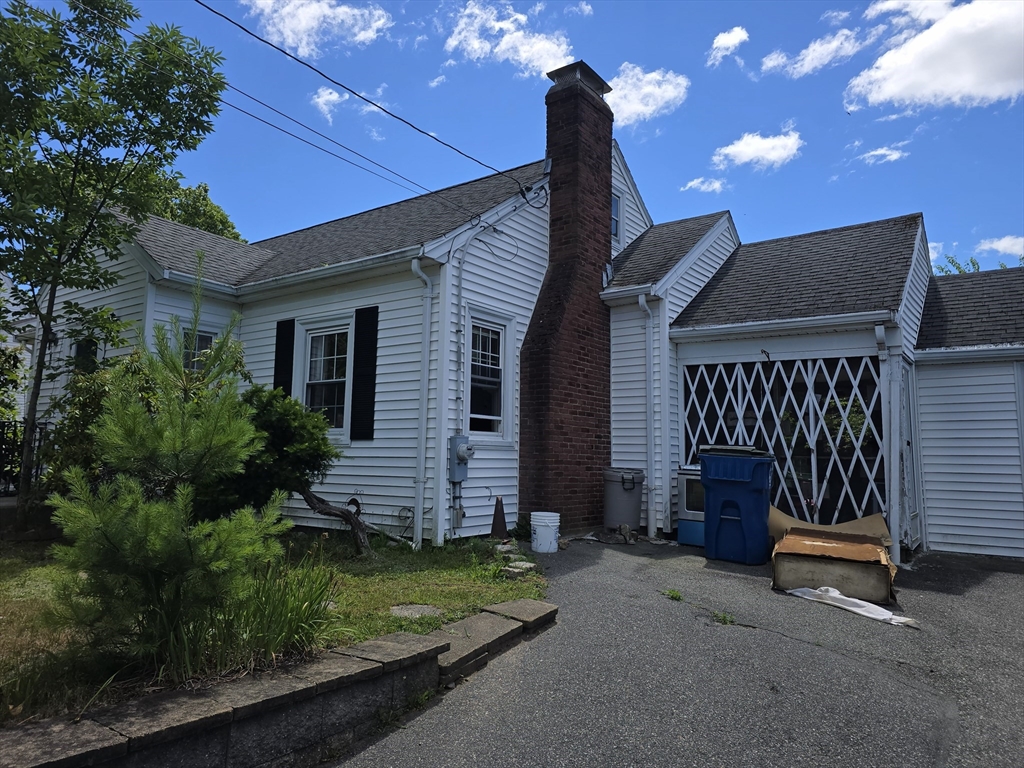 26 Edwin Street Randolph, MA 02368 - Photo 2 of 13