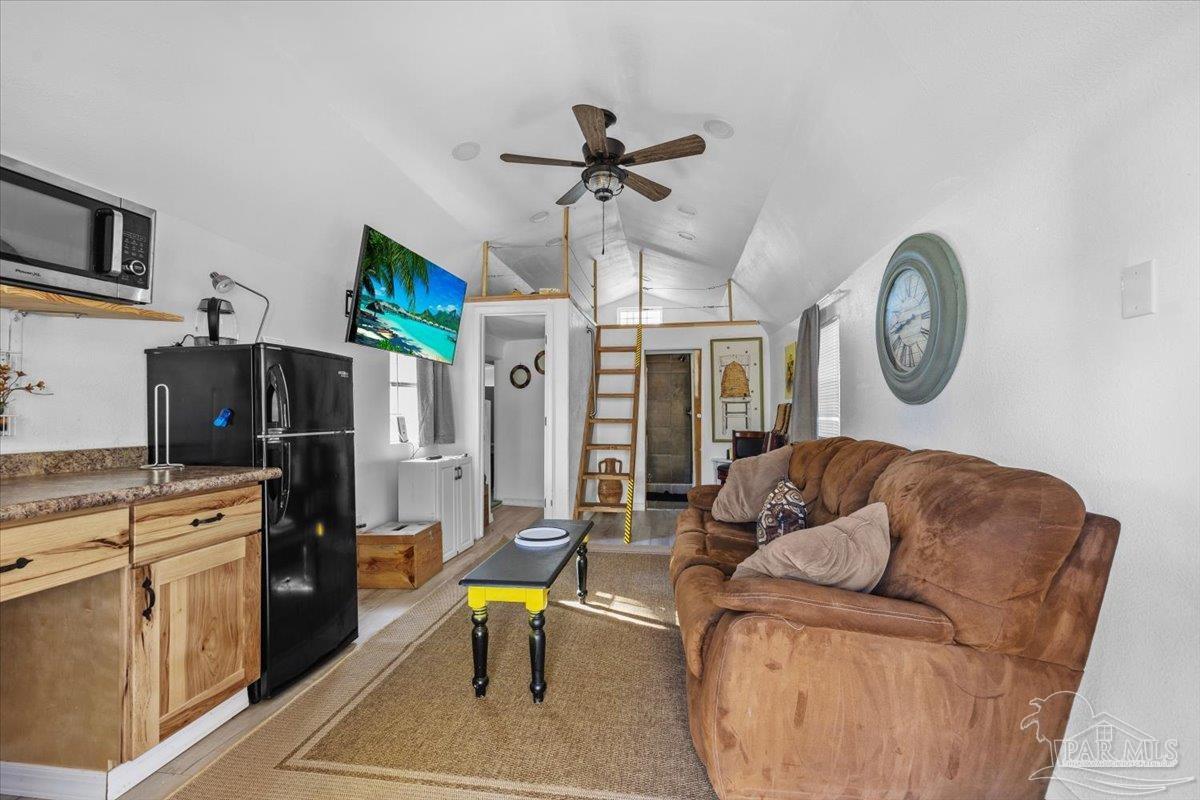 1957 Stacey Road Cantonment, FL 32533 - Photo 21 of 31