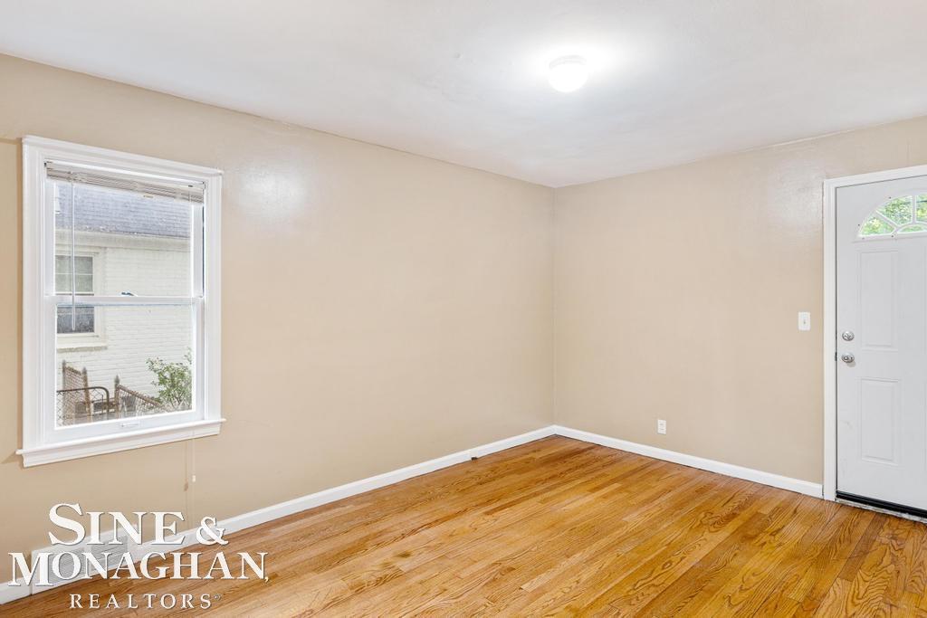 380 Kerby Road Grosse Pointe Farms, MI 48236 - Photo 13 of 26