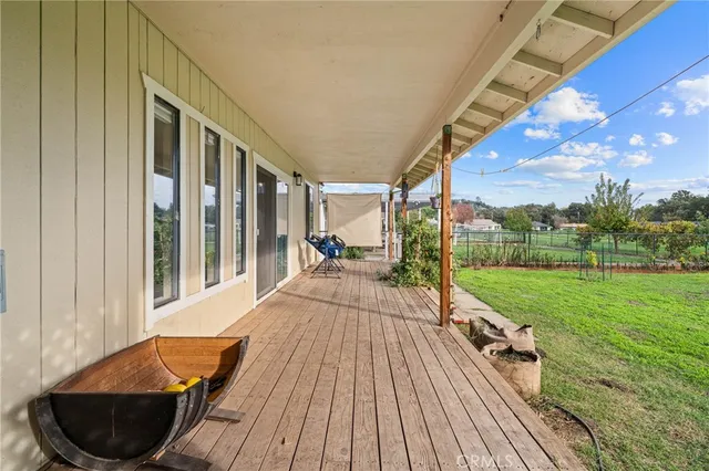 a view of outdoor space yard deck and patio