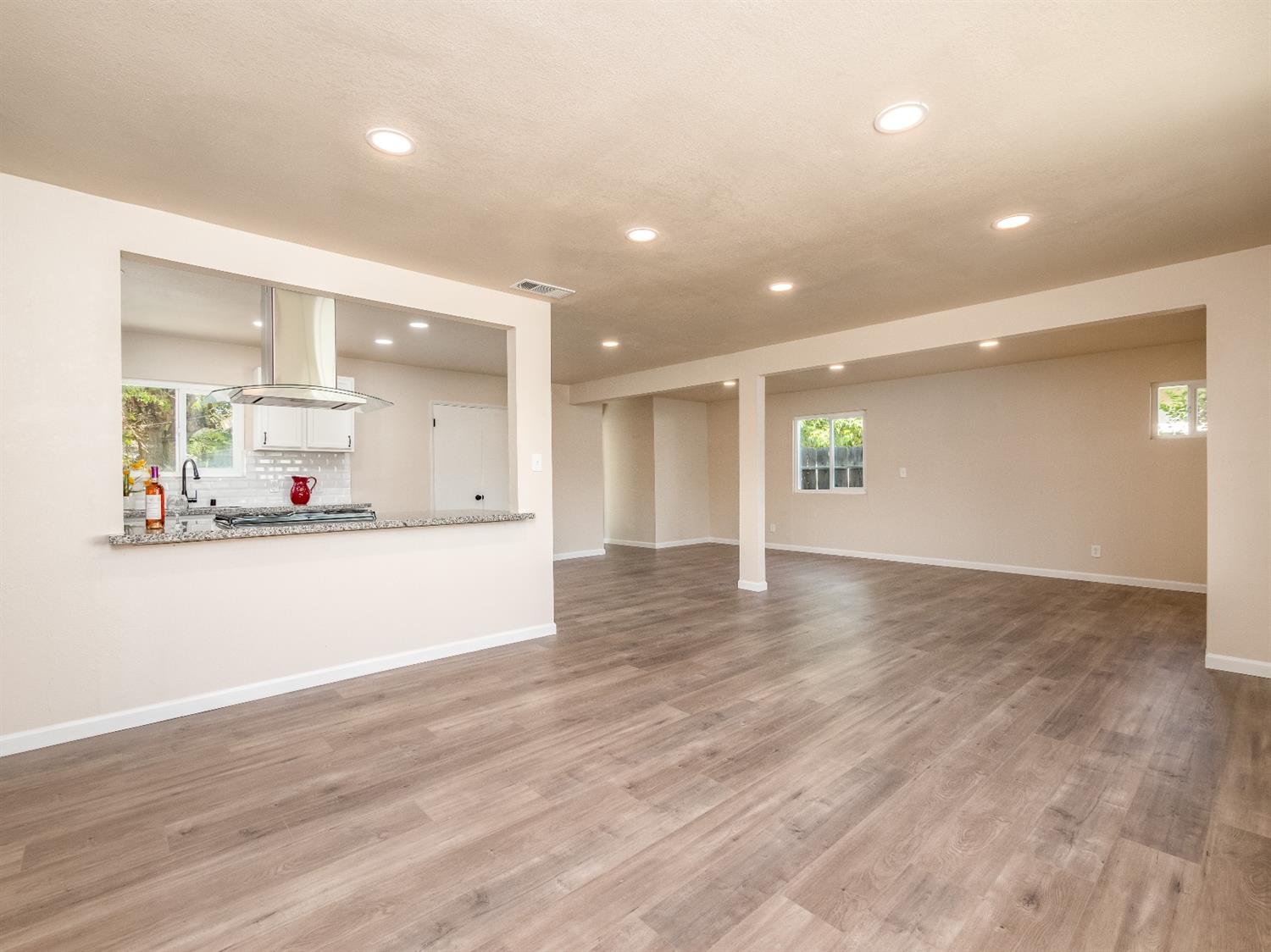 27417 Perkins Road Madera, CA 93637 - Photo 2 of 22 Gallery Image 2