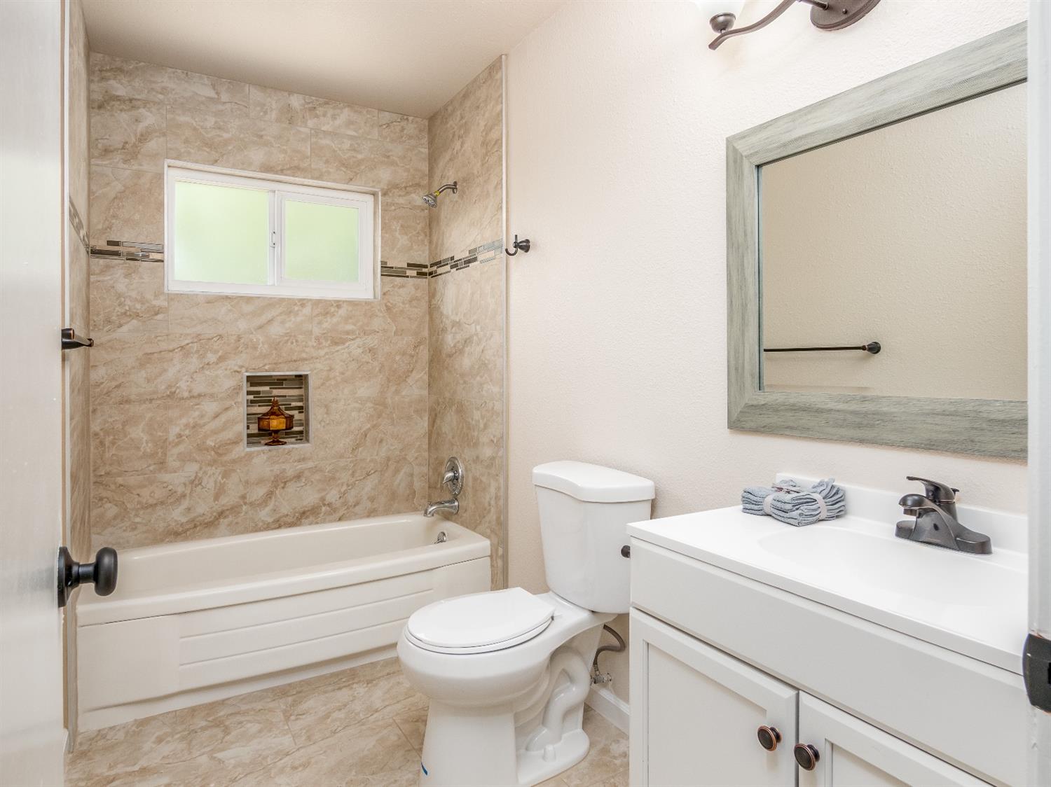 27417 Perkins Road Madera, CA 93637 - Photo 15 of 22 Gallery Image 15