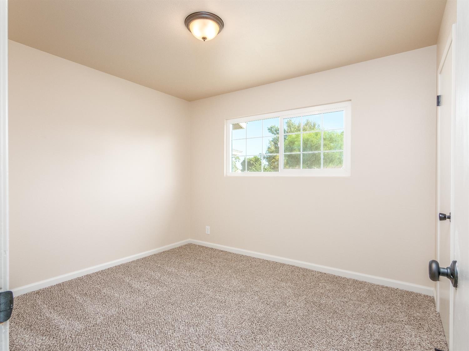 27417 Perkins Road Madera, CA 93637 - Photo 18 of 22 Gallery Image 18