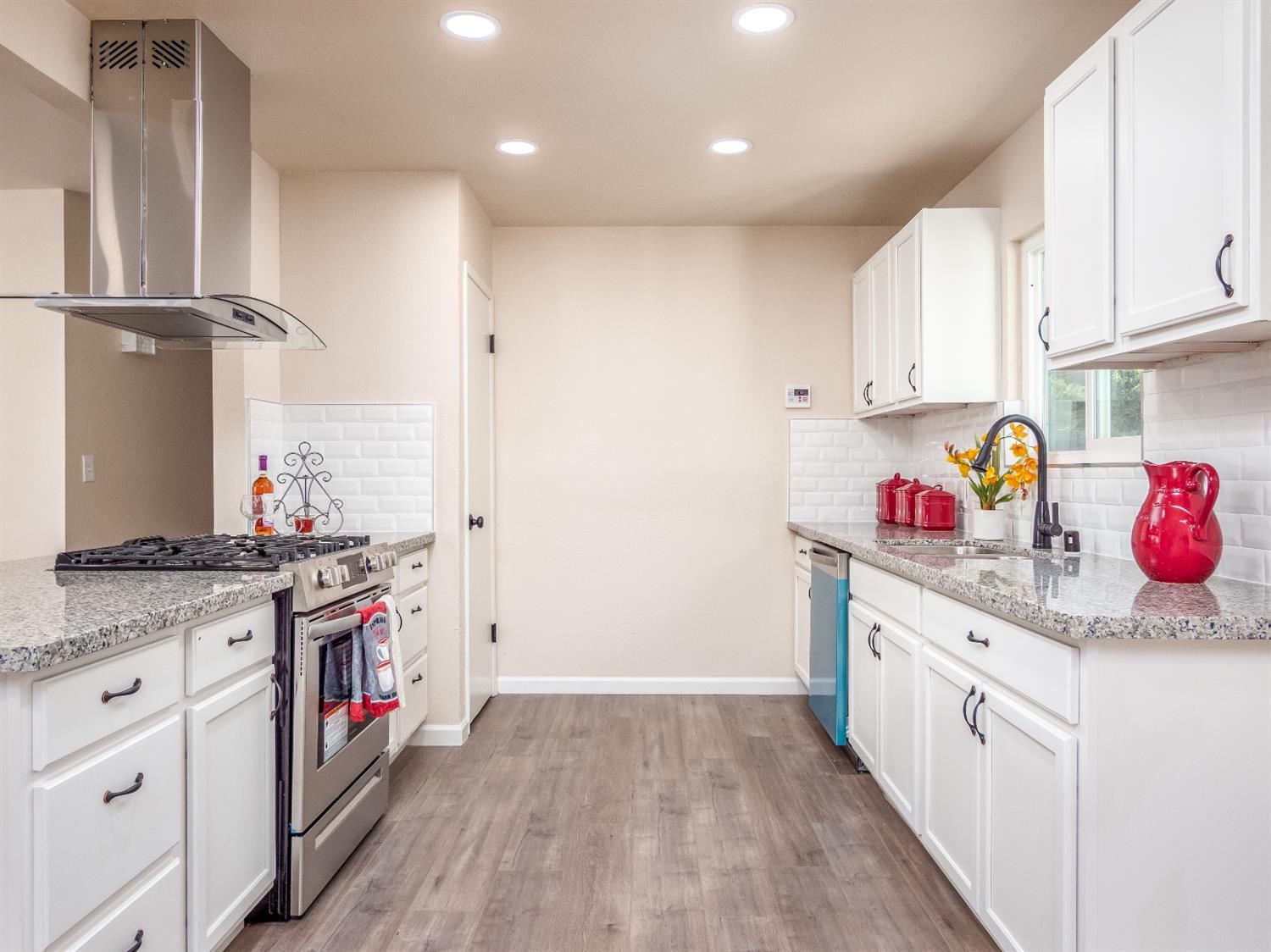 27417 Perkins Road Madera, CA 93637 - Photo 3 of 22 Gallery Image 3