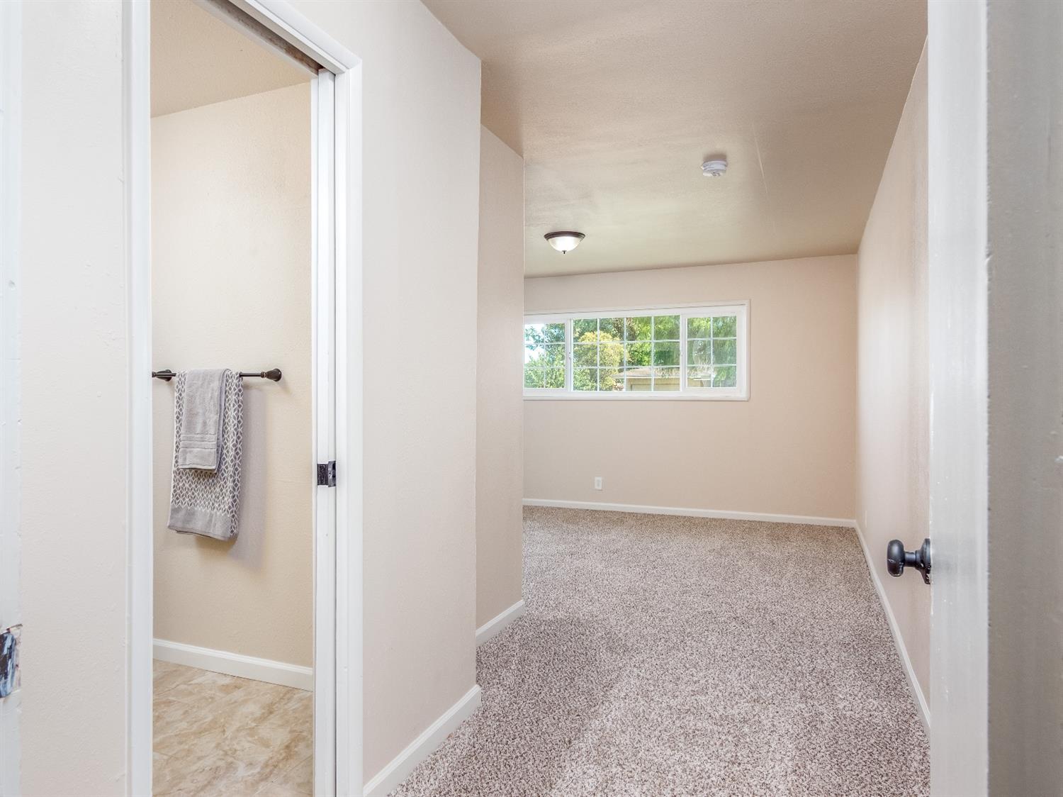 27417 Perkins Road Madera, CA 93637 - Photo 10 of 22 Gallery Image 10
