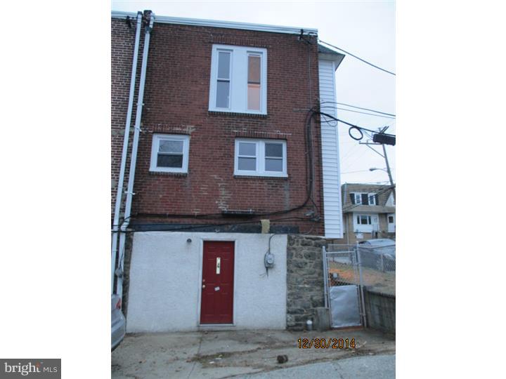 446 Hampden Road Upper Darby, PA 19082 - Photo 3 of 15 Exterior Back