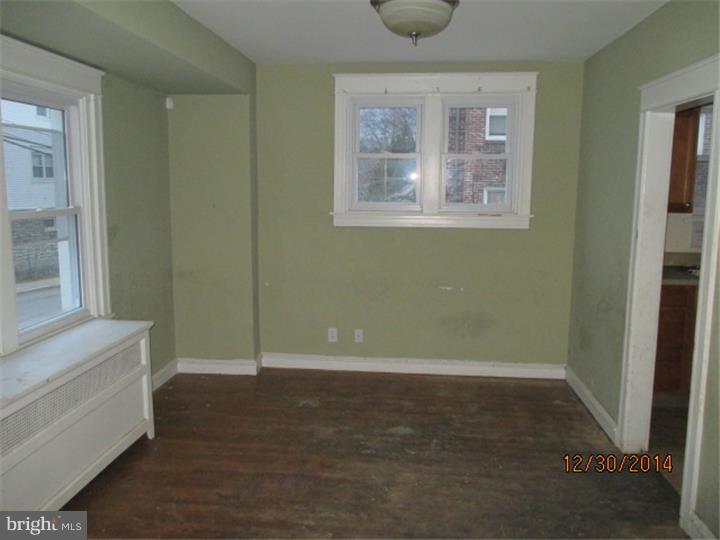 446 Hampden Road Upper Darby, PA 19082 - Photo 6 of 15 Dining Room