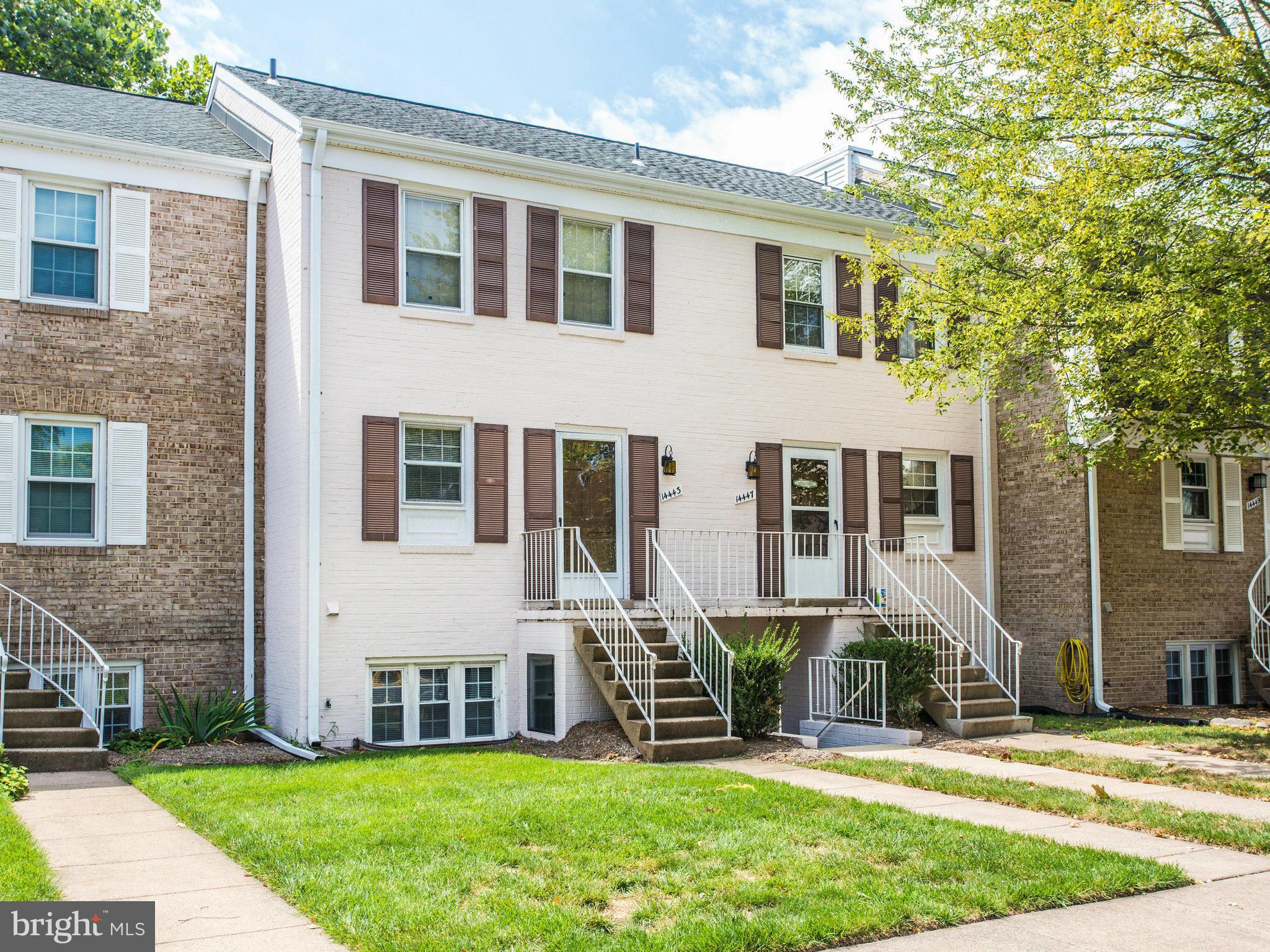 14445 Golden Oak Road, Unit 14445 Centreville, VA 20121 - Photo 21 of 30 Exterior (Front)