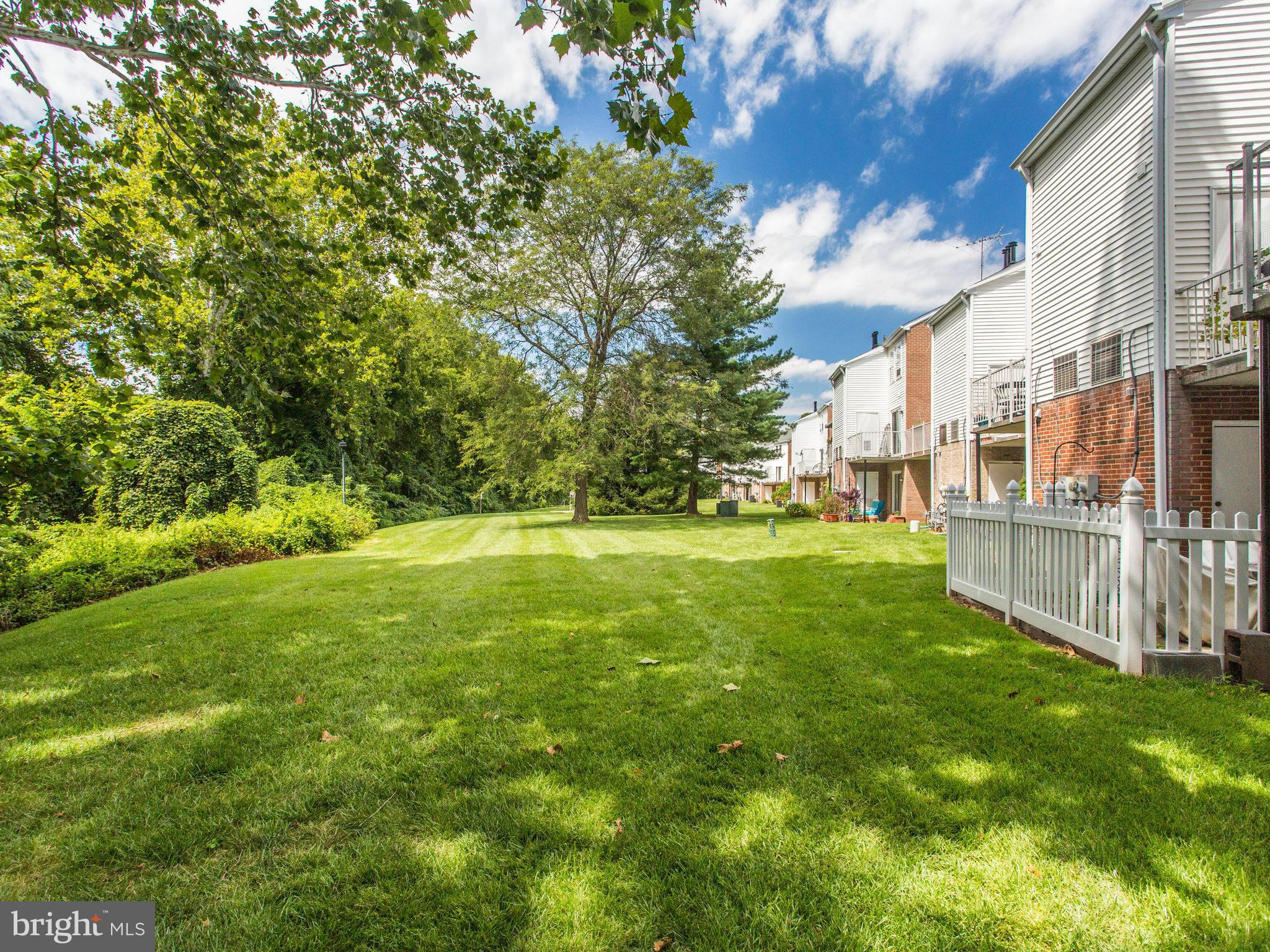 14445 Golden Oak Road, Unit 14445 Centreville, VA 20121 - Photo 30 of 30 Exterior (Rear)