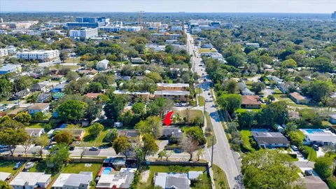 $999,999 | 6140 Southwest 62nd Street, South Miami, FL 33143