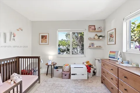 $999,999 | 6140 Southwest 62nd Street, South Miami, FL 33143