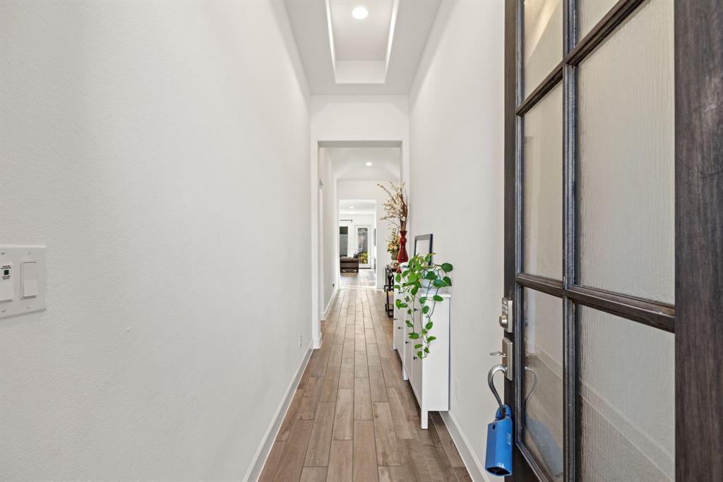 2412 Song Sparrow Ln. McKinney, TX 75071 - Photo 4 of 27