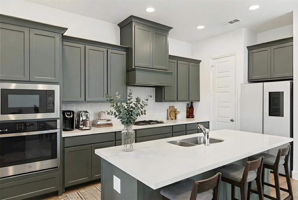 2412 Song Sparrow Ln. McKinney, TX 75071 - Photo 9 of 27 This photo is virtually staged