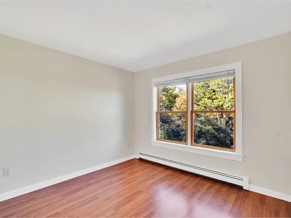 $470,000 | 184 East Redrock Drive, Burlington, VT 05401