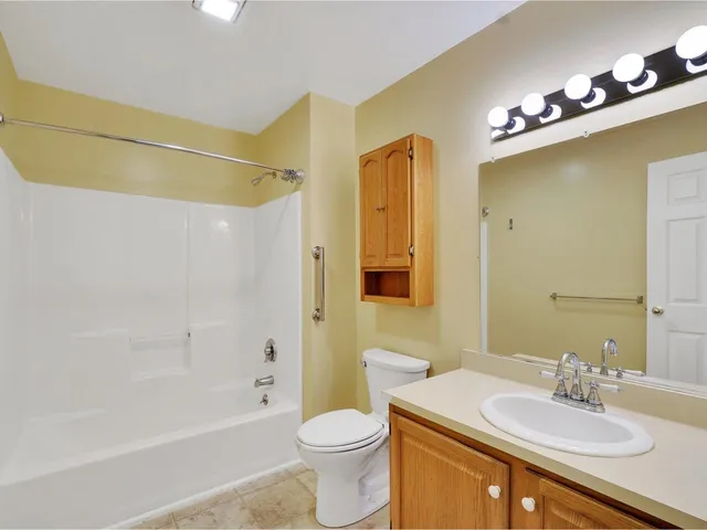 $460,000 | 184 East Redrock Drive, Burlington, VT 05401