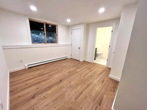 $470,000 | 184 East Redrock Drive, Burlington, VT 05401