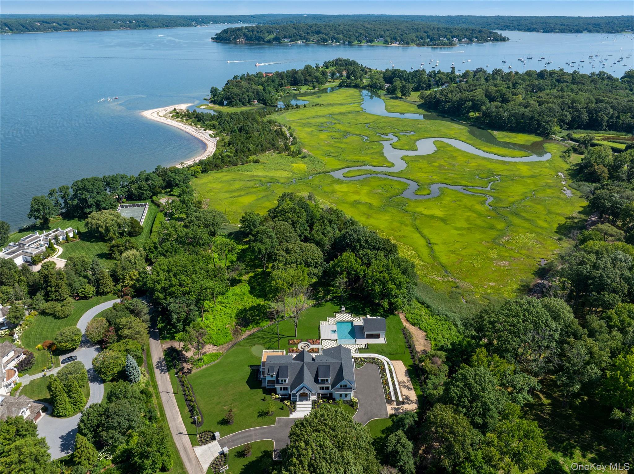 220 Beach Road Centre Island, NY 11771 - Photo 2 of 47 Gallery Image 2