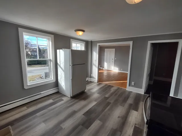 $2,000 | 184 South Main Street, Newport, NH 03773