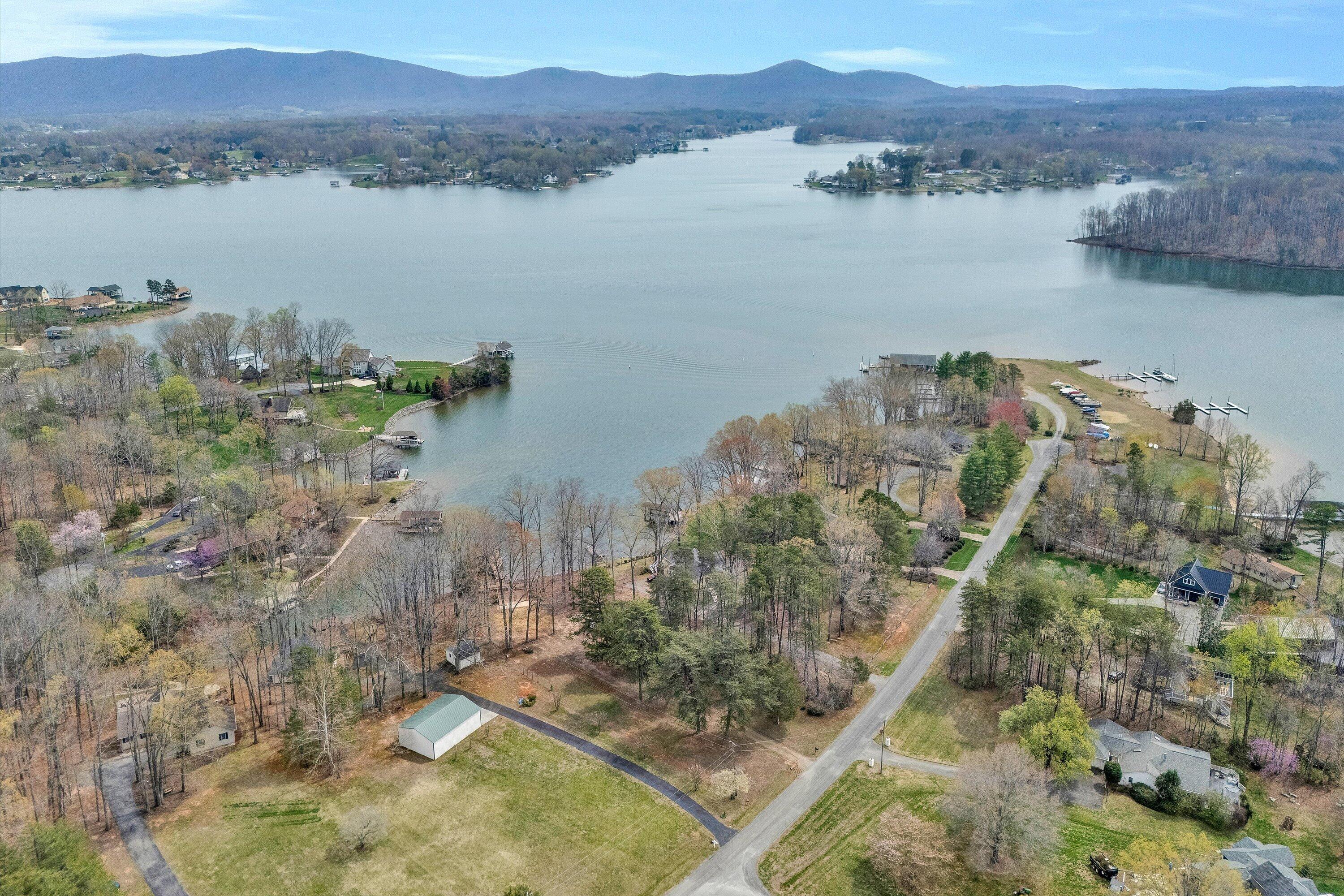 136 Belle Isle Road Union Hall, VA 24176 - Photo 29 of 33 136 Belle Isle Rd