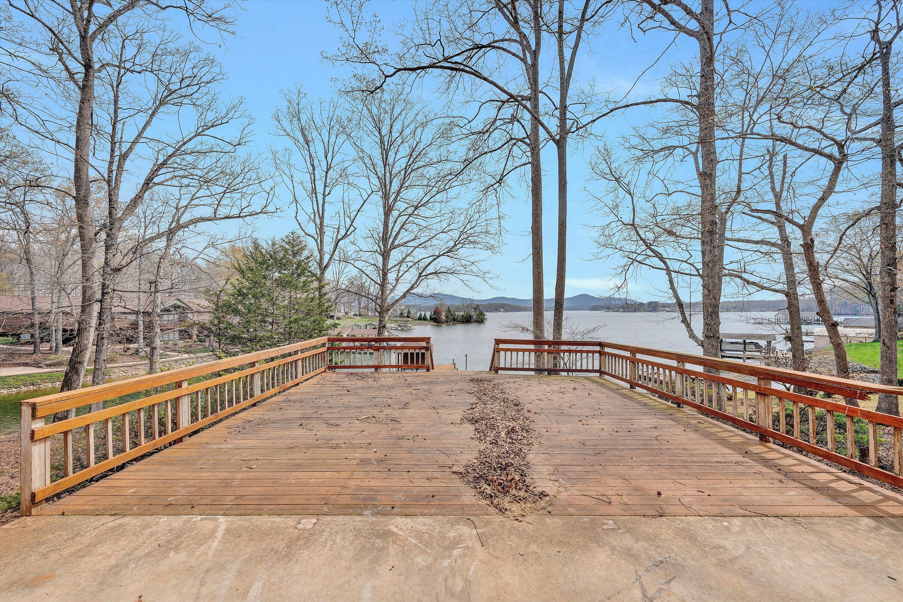 136 Belle Isle Road Union Hall, VA 24176 - Photo 4 of 33 136 Belle Isle Rd