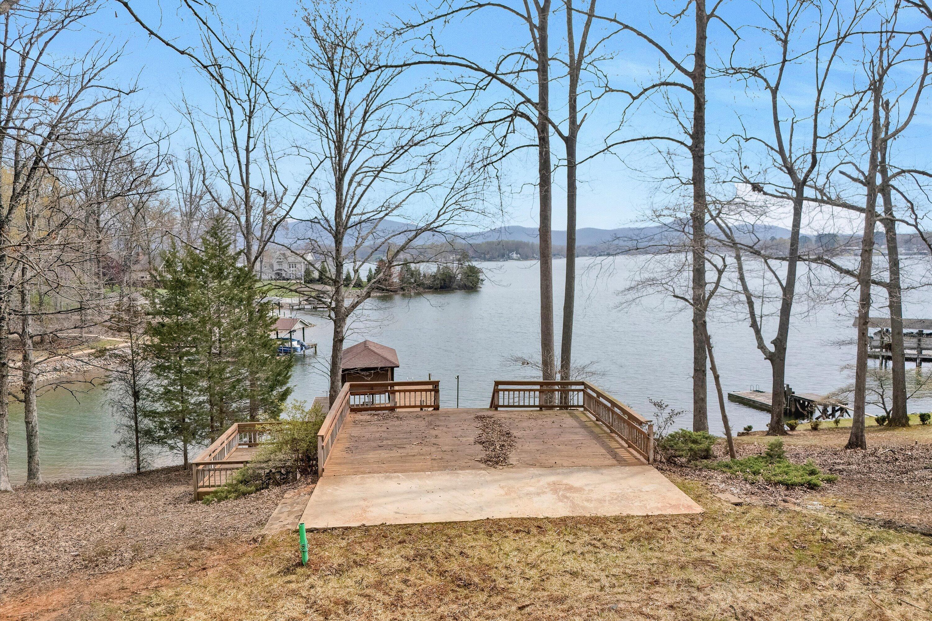 136 Belle Isle Road Union Hall, VA 24176 - Photo 9 of 33 136 Belle Isle Rd