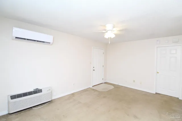 $875 | 8110 Stonebrook Drive, Unit C, Pensacola, FL 32514