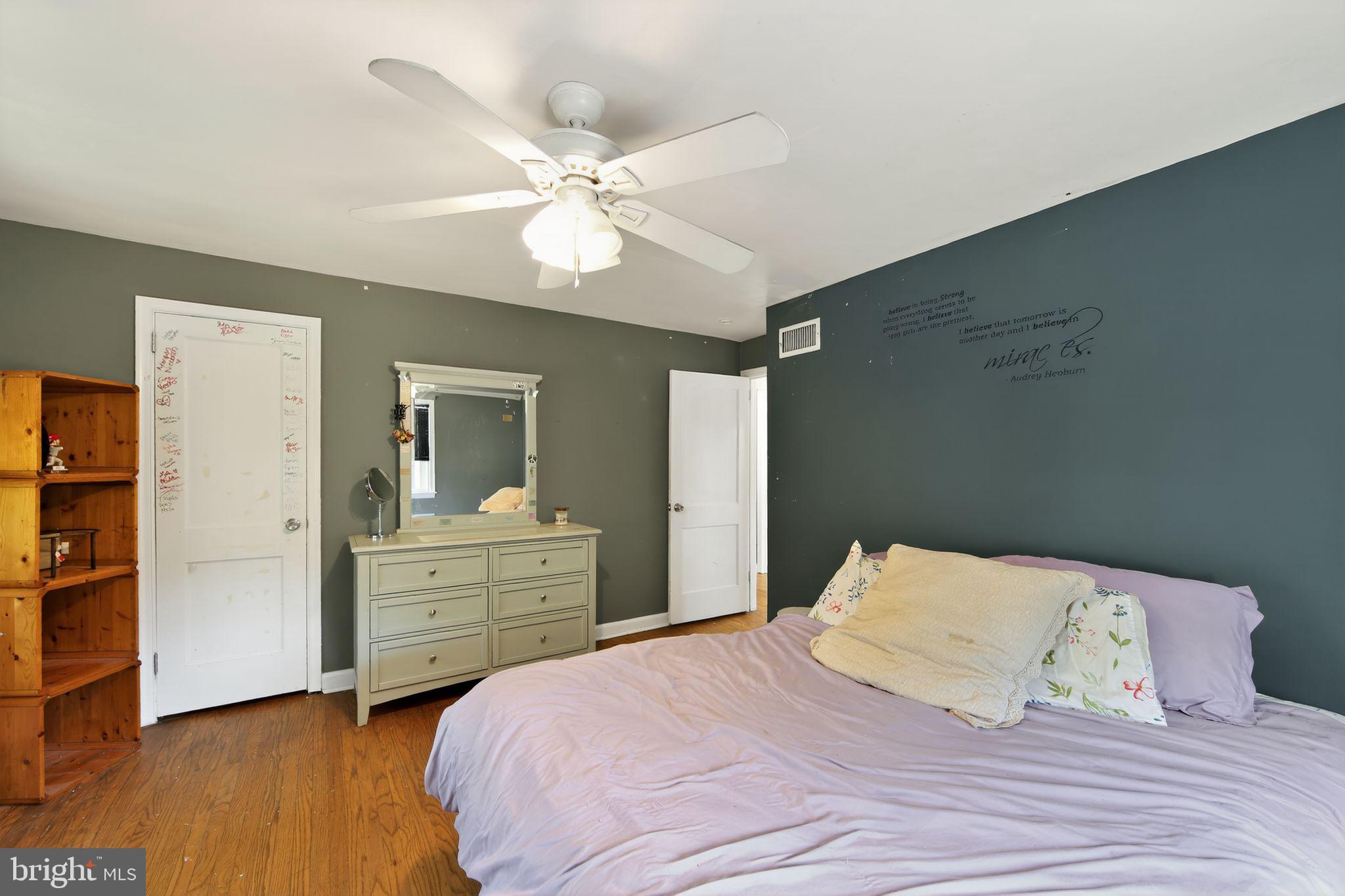 637 Hawarden Road Springfield, PA 19064 - Photo 14 of 36