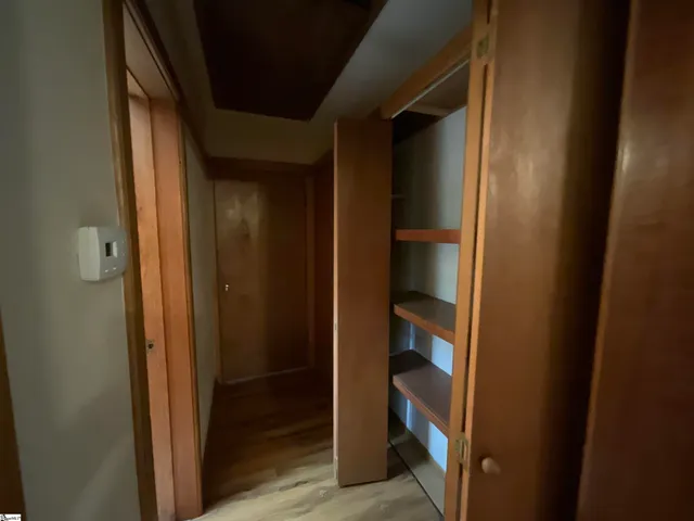 $1,788 | 42 Clarendon Avenue, Greenville, SC 29609