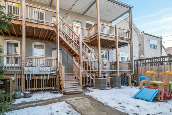 $2,600 | 3208 West Wabansia Avenue, Unit 1W, Chicago, IL 60647