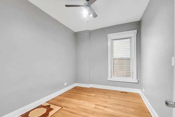 $2,600 | 3208 West Wabansia Avenue, Unit 1W, Chicago, IL 60647