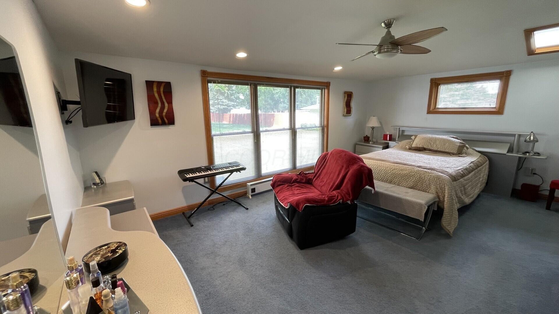 1220 Evergreen Road Columbus, OH 43207 - Photo 7 of 35
