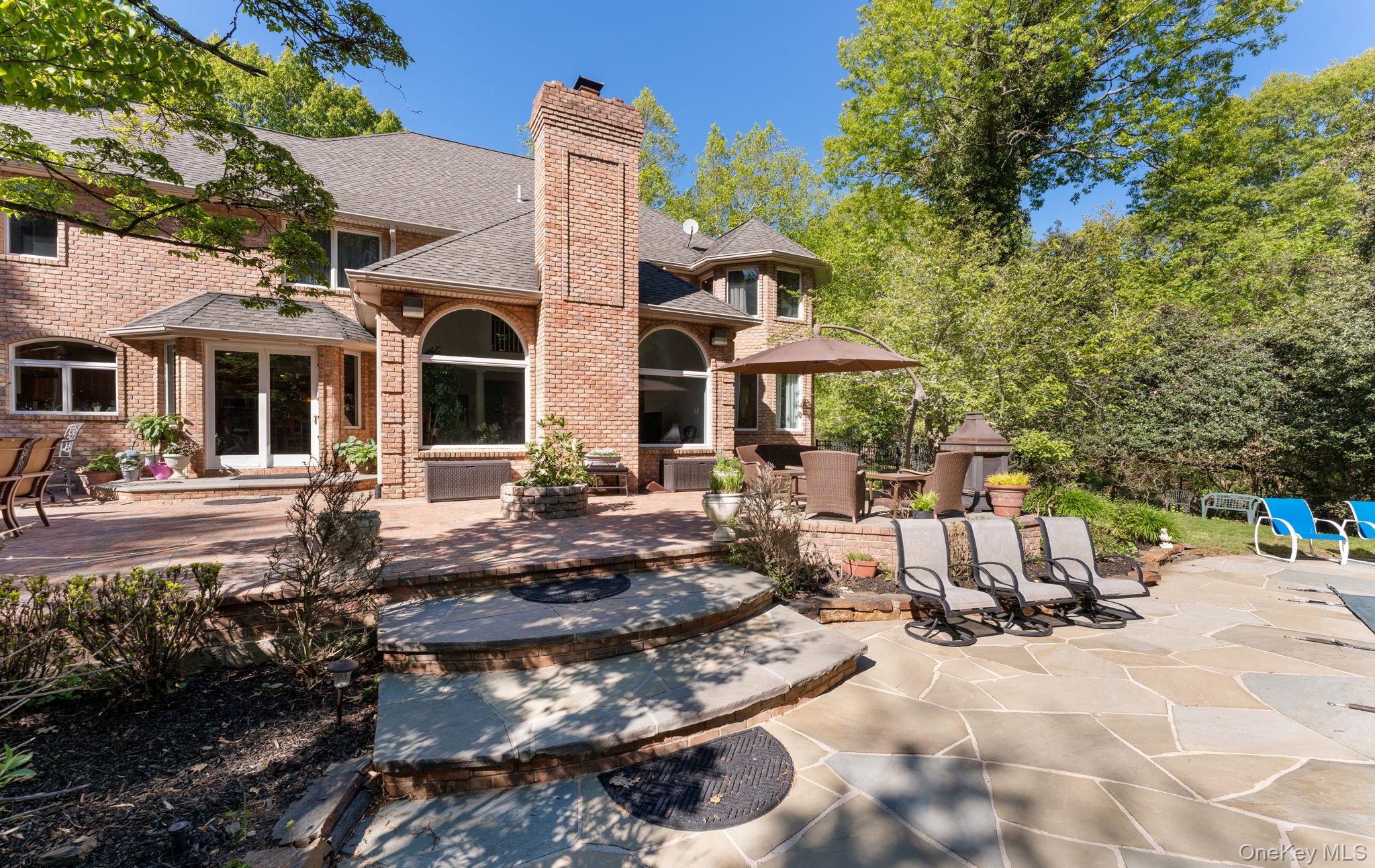 2 Spring Hill Road St. James, NY 11780 - Photo 3 of 47