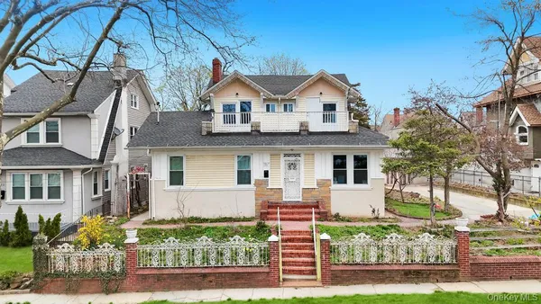 $1,500,000 | 109-27 196th Street | Hollis