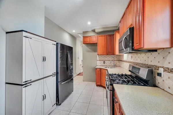 $1,500,000 | 109-27 196th Street | Hollis