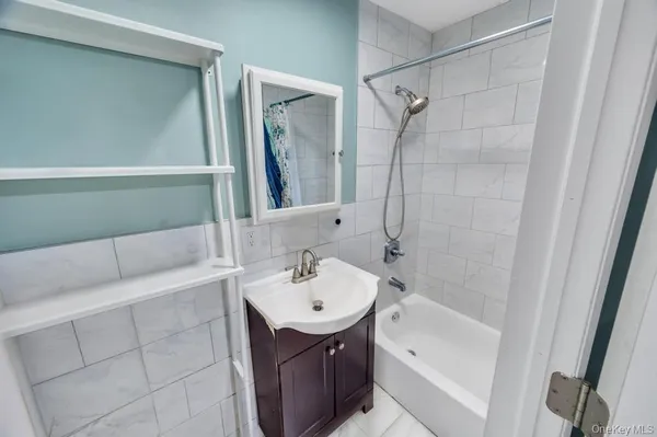 $1,500,000 | 109-27 196th Street | Hollis