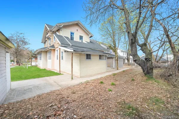 $1,500,000 | 109-27 196th Street | Hollis