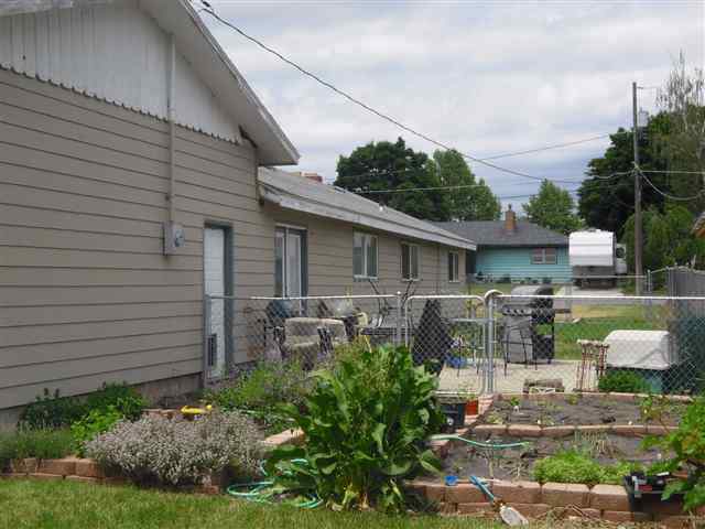 1208 North Oberlin Road Spokane Valley, WA 99206 - Photo 7 of 8 Gallery Image 7