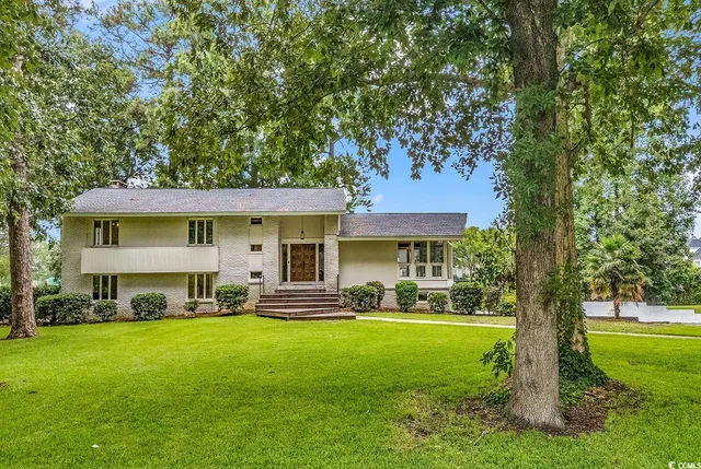 $950,000 | 115 Green Lake Drive, Myrtle Beach, SC 29572